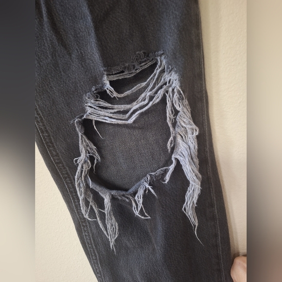 Free People Maggie Mid-Rise Button Fly Crop Straight-Leg Jeans Black Size 30 - Picture 6 of 7